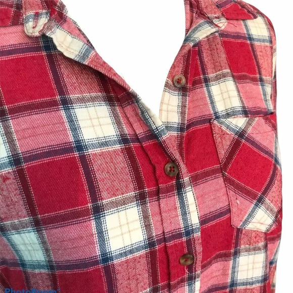 Forever 21 red flannel button down shirt - Picture 6 of 6